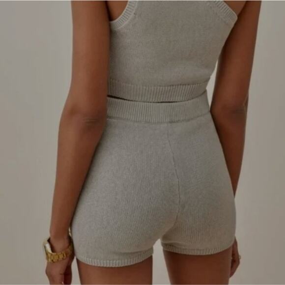NWT Reformation "Roze" Knitted High-Waist Shorts in Neutral Stone Size XL - Picture 1 of 5